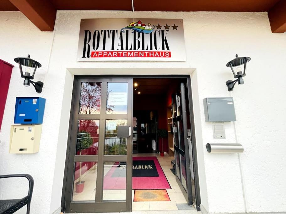 Fewo 20 - Appartement Im Rottalblick - Youngmodern Wohnen Mit Bademantelgang Zur Therme, Tv, Balkon Und Persoenlichem Gaesteempfang Von Astarte Estate Bad Griesbach  Exterior photo